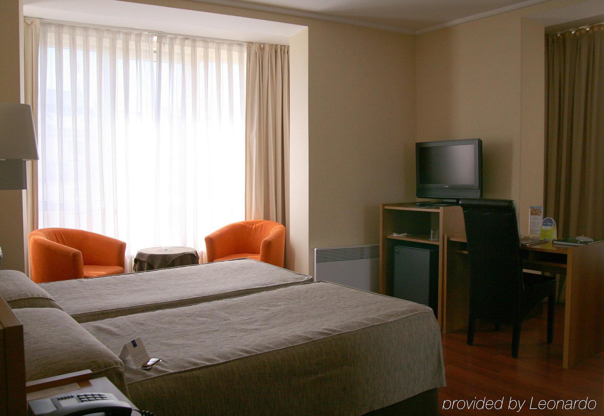 Hotel Yoldi Pamplona Zimmer foto