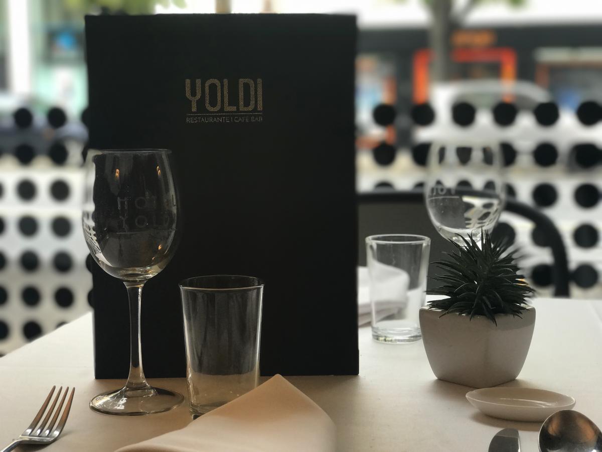 Hotel Yoldi Pamplona Exterior foto