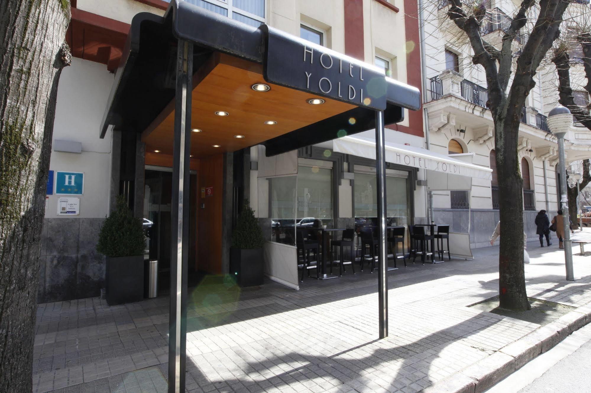 Hotel Yoldi Pamplona Exterior foto